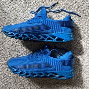 TS10DFO ROYAL BLUE MEN’S RUNNING/WALKING ATHLETIC SHOES SIZE 12 WORN ONCE.